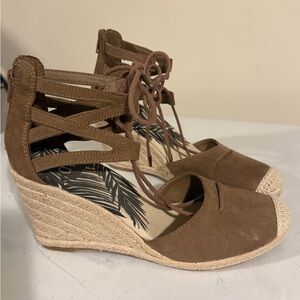 Dolce Vita Brown Lace-Up Wedges